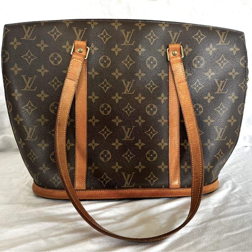 Louis Vuitton Monogram Canvas Tote with Tan Vachetta Straps
